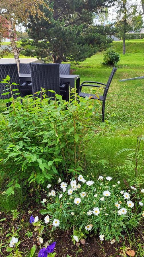 B&B Rooms Husavik 1 المظهر الخارجي الصورة